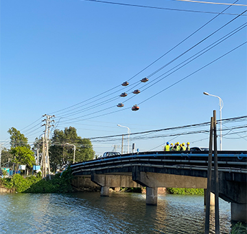 年末大沖刺，6臺帶電作業(yè)機器人齊上陣