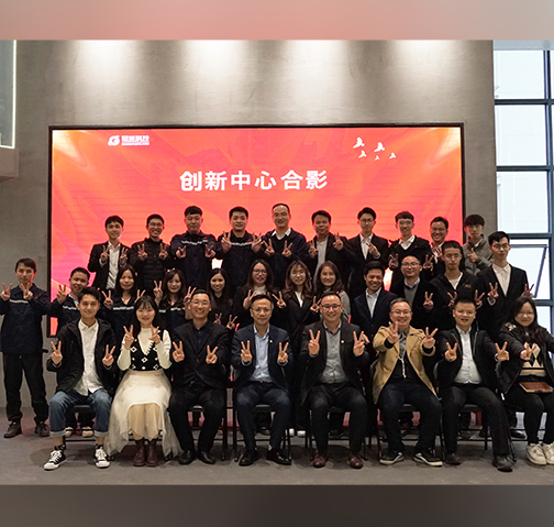 致力創(chuàng)新，服務(wù)電力｜冠能研發(fā)精英團隊